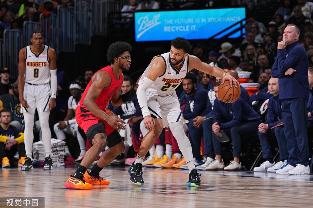 他在富勒姆 他在富勒姆